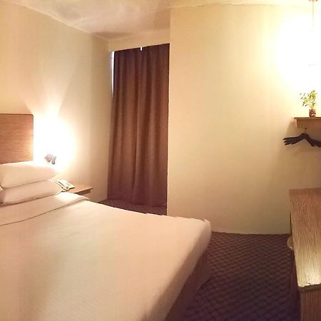Hotel Sri Sutra - Bandar Sunway 3 Petaling Jaya Buitenkant foto