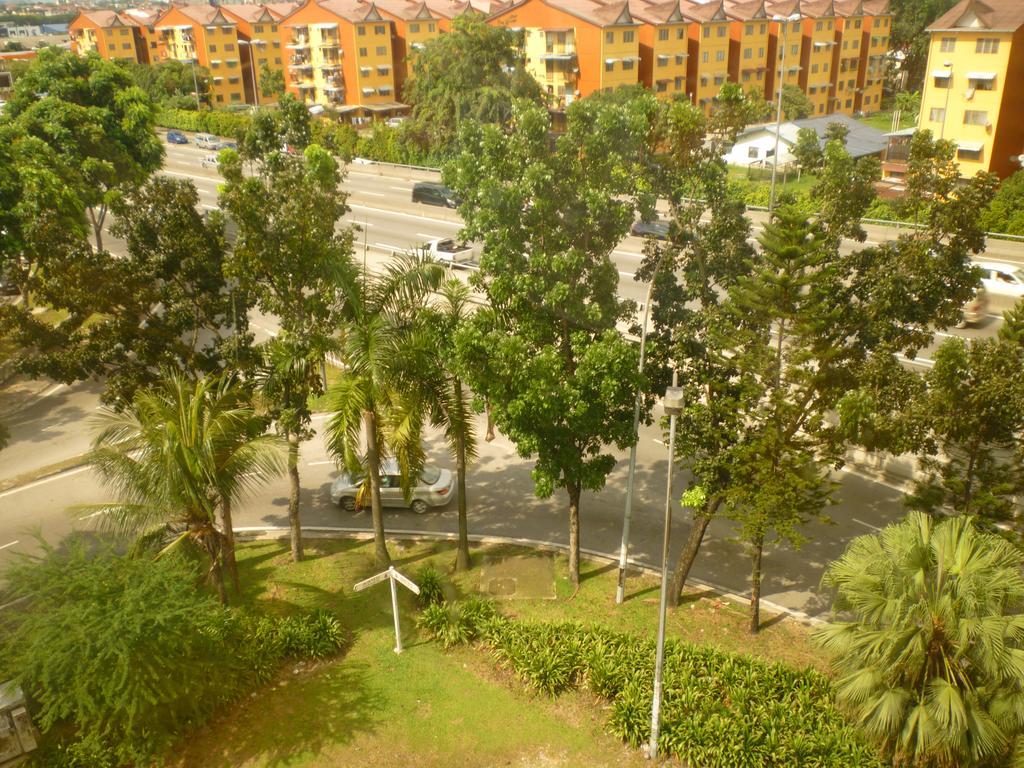 Hotel Sri Sutra - Bandar Sunway 3 Petaling Jaya Buitenkant foto