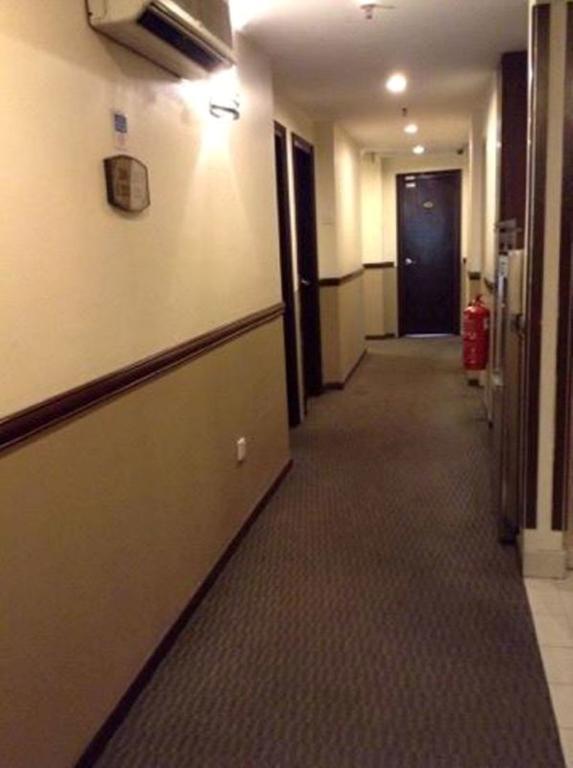 Hotel Sri Sutra - Bandar Sunway 3 Petaling Jaya Buitenkant foto
